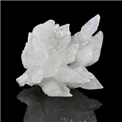 Арагонит белый кристаллическое образование 124*106*71мм, 411г (N)