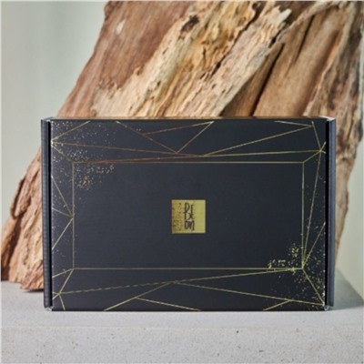 BeOn Подарочный набор для ухода за телом №12 / Royal Oriental Amber (гель 260 мл + лосьон 200 мл + мист 105 мл)