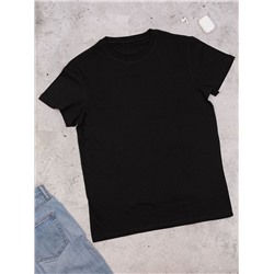 Мужская футболка / Черный
