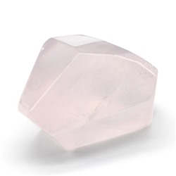Минерал розовый кварц 50*39*32мм, 85г (G)